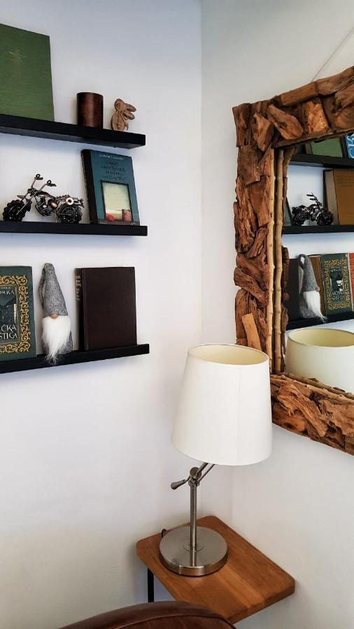 פורץ Apartman Kika מראה חיצוני תמונה