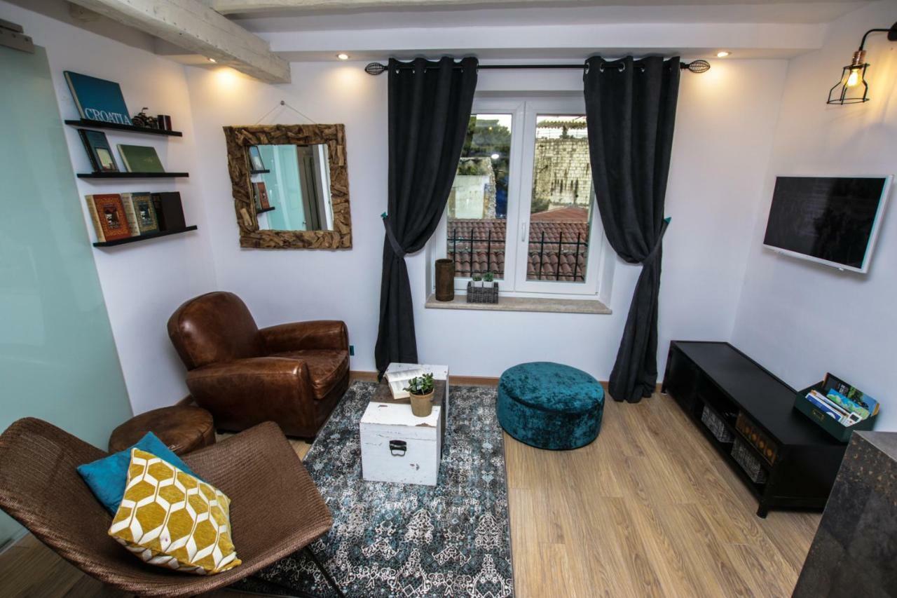 פורץ Apartman Kika מראה חיצוני תמונה